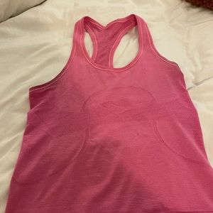 Lululemon swiftly tank sz 6